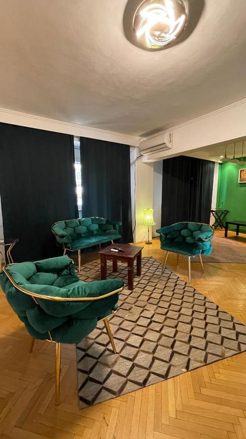 Terrace Balcony Downtown Delight Old Town Oasis City Center Universitate Square Old Town Букурещ Екстериор снимка