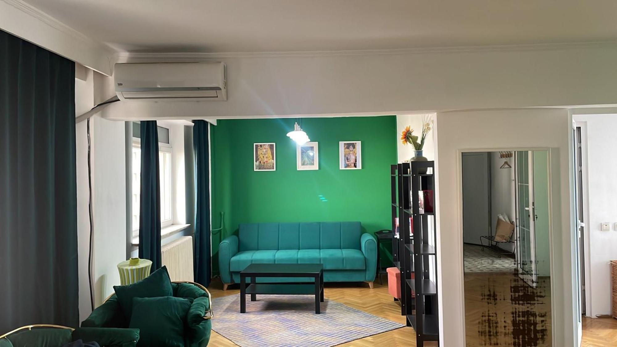 Terrace Balcony Downtown Delight Old Town Oasis City Center Universitate Square Old Town Букурещ Екстериор снимка